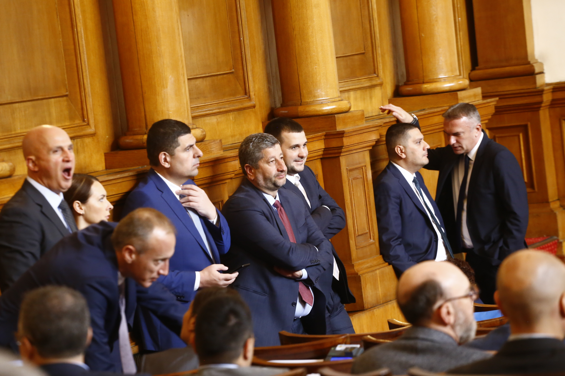 Христо Грозев хвали Демократична България и ПП