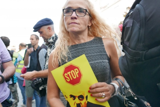 Рухнаха опорките на корумпираната кметица Иванчева, че „системата я убива“