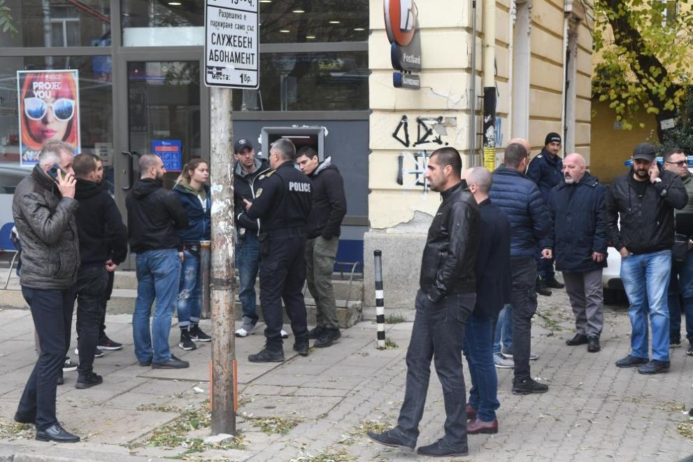 Дойде най-черната новина за простреляния мъж на Женския пазар в София СНИМКИ