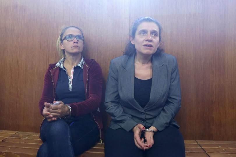 Иванчева и Петрова тръгнаха да си търсят работа в Сливен, съгласни са и на...