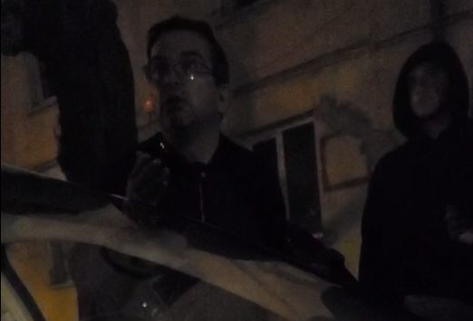 Скандално ВИДЕО! Доброволци разпитват бащата на изчезналия Сашко той ли го е убил