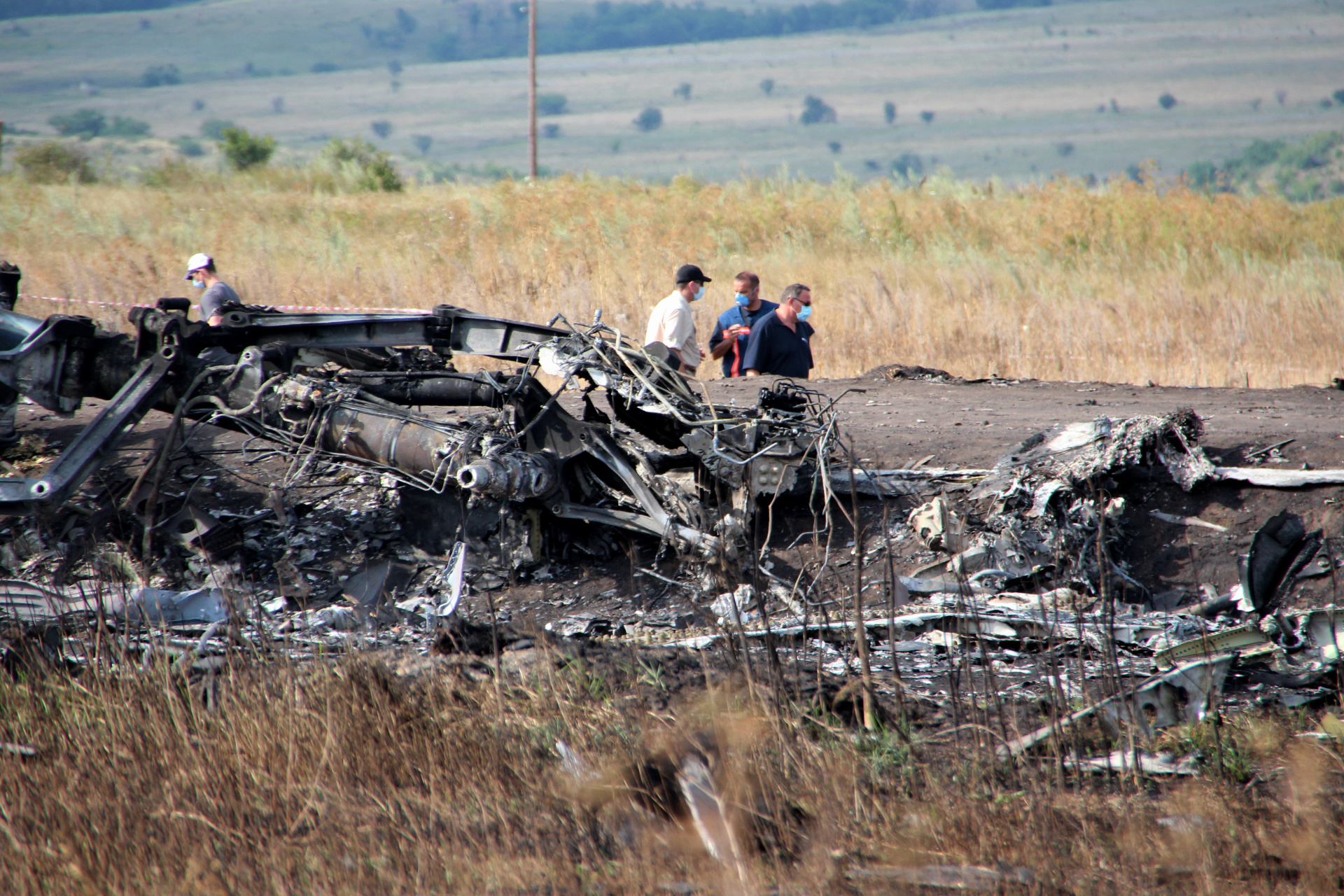 Появи се страховито ВИДЕО на разбиващ се самолет, има загинали деца
