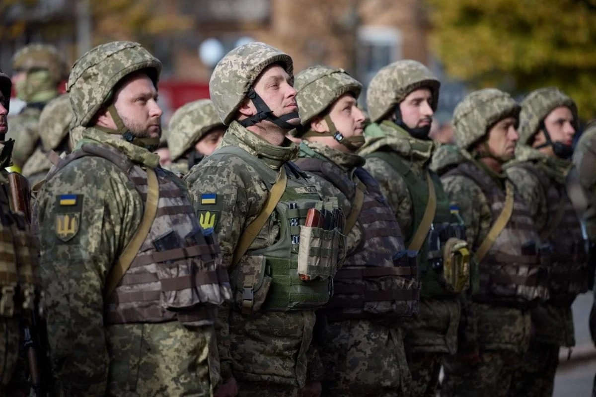 Зеленски посети Херсон, каза тръгват ли украинските войски към Москва СНИМКИ