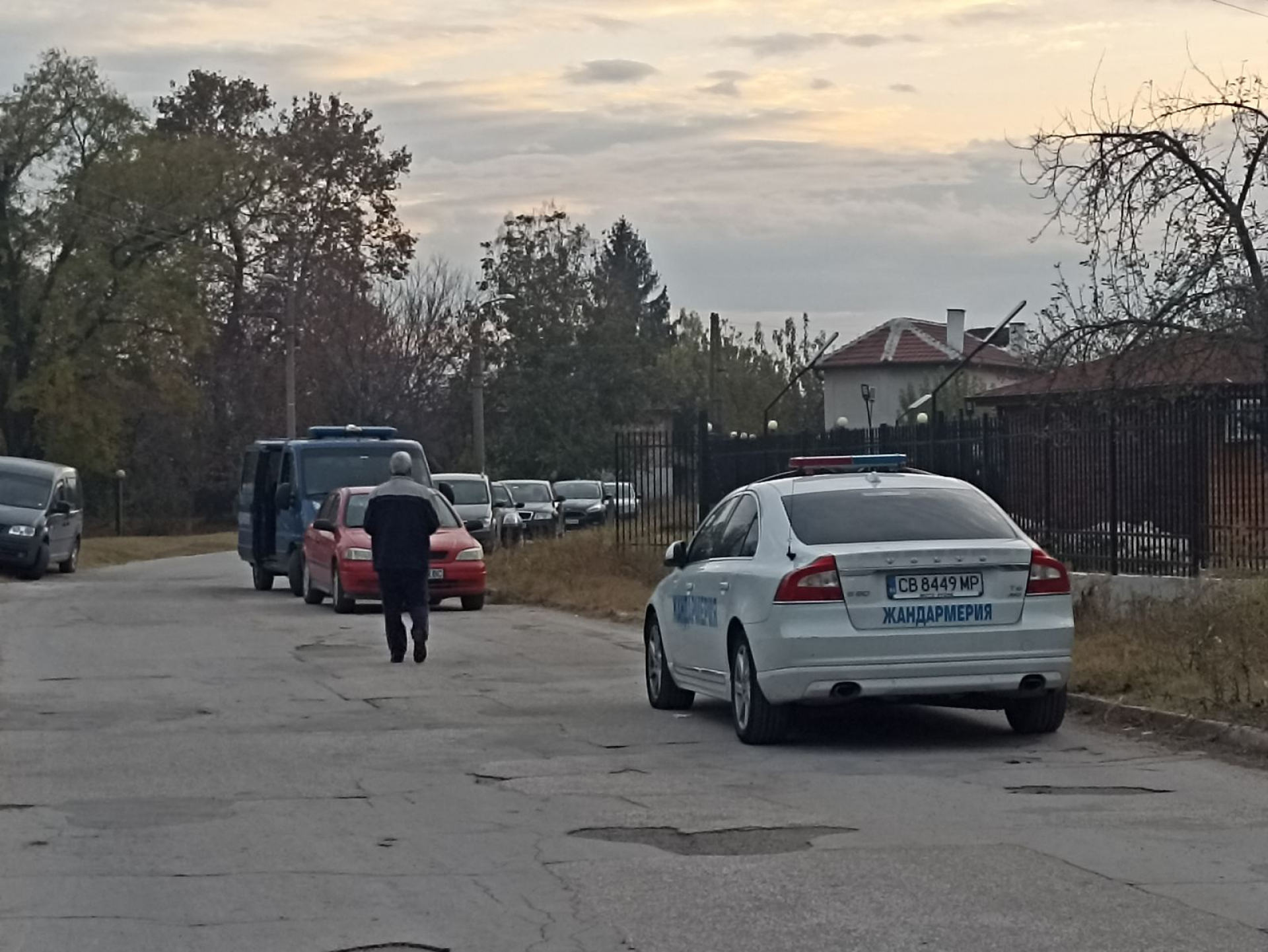 Извънредно! Шокираща развръзка по случая с потъналото вдън земя 12-г. момиченце 