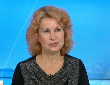 Проф. Христова каза къде е най-вероятно да се заразим с грип