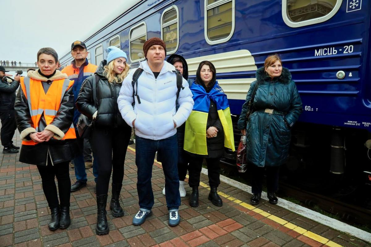 Киев започва да евакуира населението от Херсон и Николаевска област