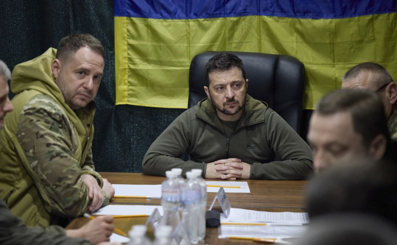 Володин: Зеленски трябва да бъде изправен пред военен трибунал