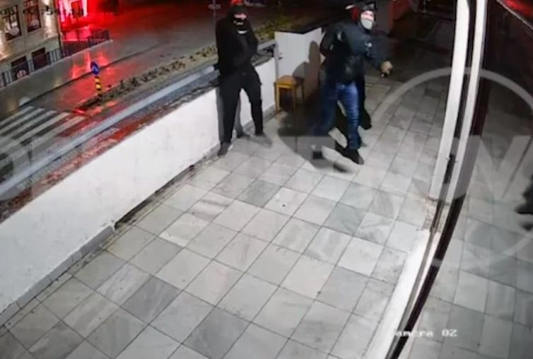 Външно с остра реакция след вандалщината в Охрид