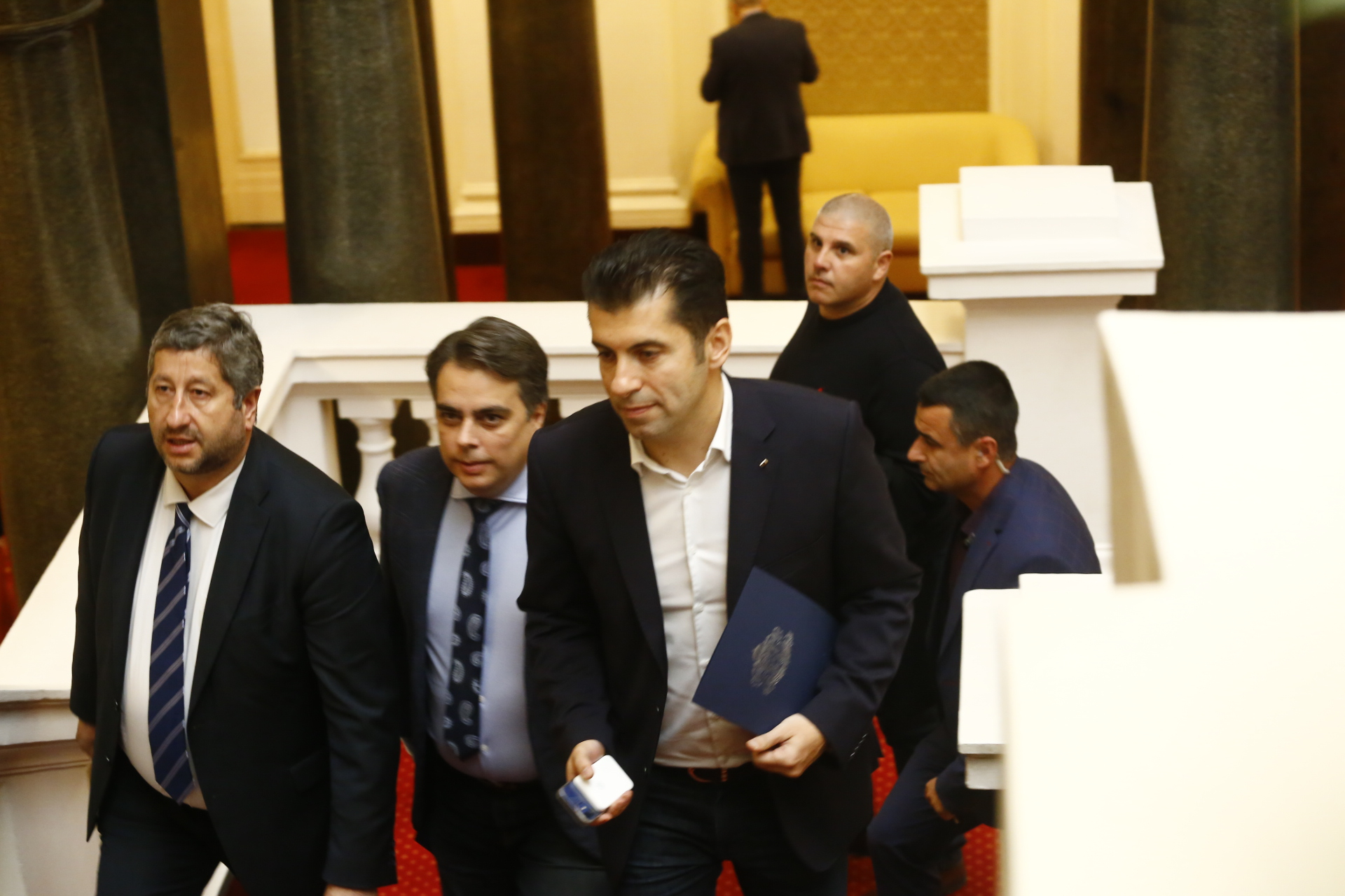 Паралелна реалност по жълтите павета 