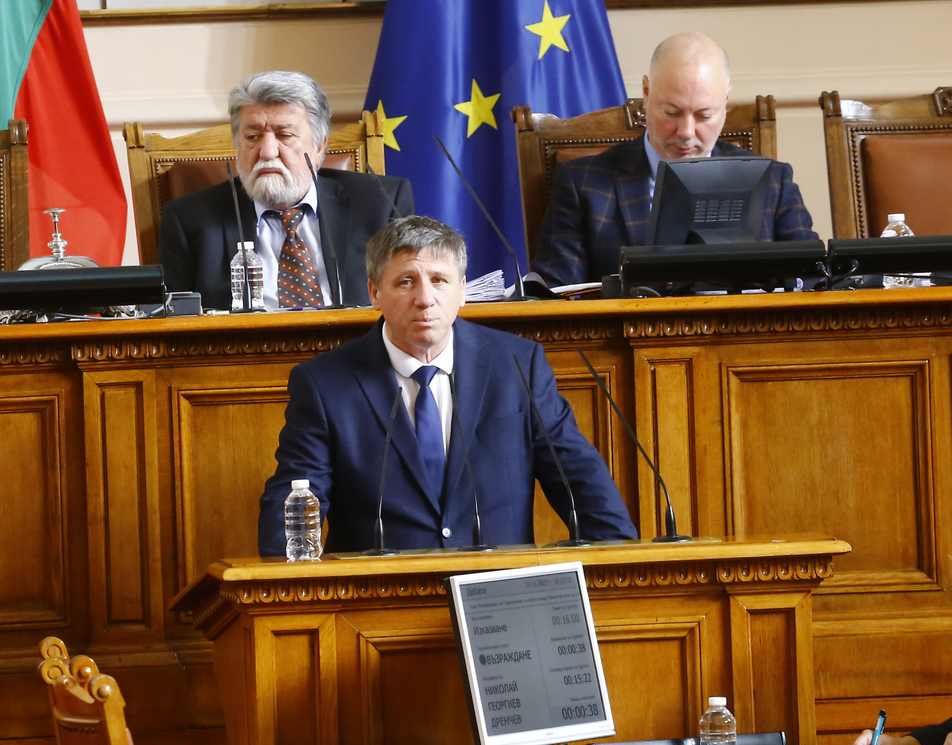 Два часа спор в парламента заради американските бази у нас, ето как завърши