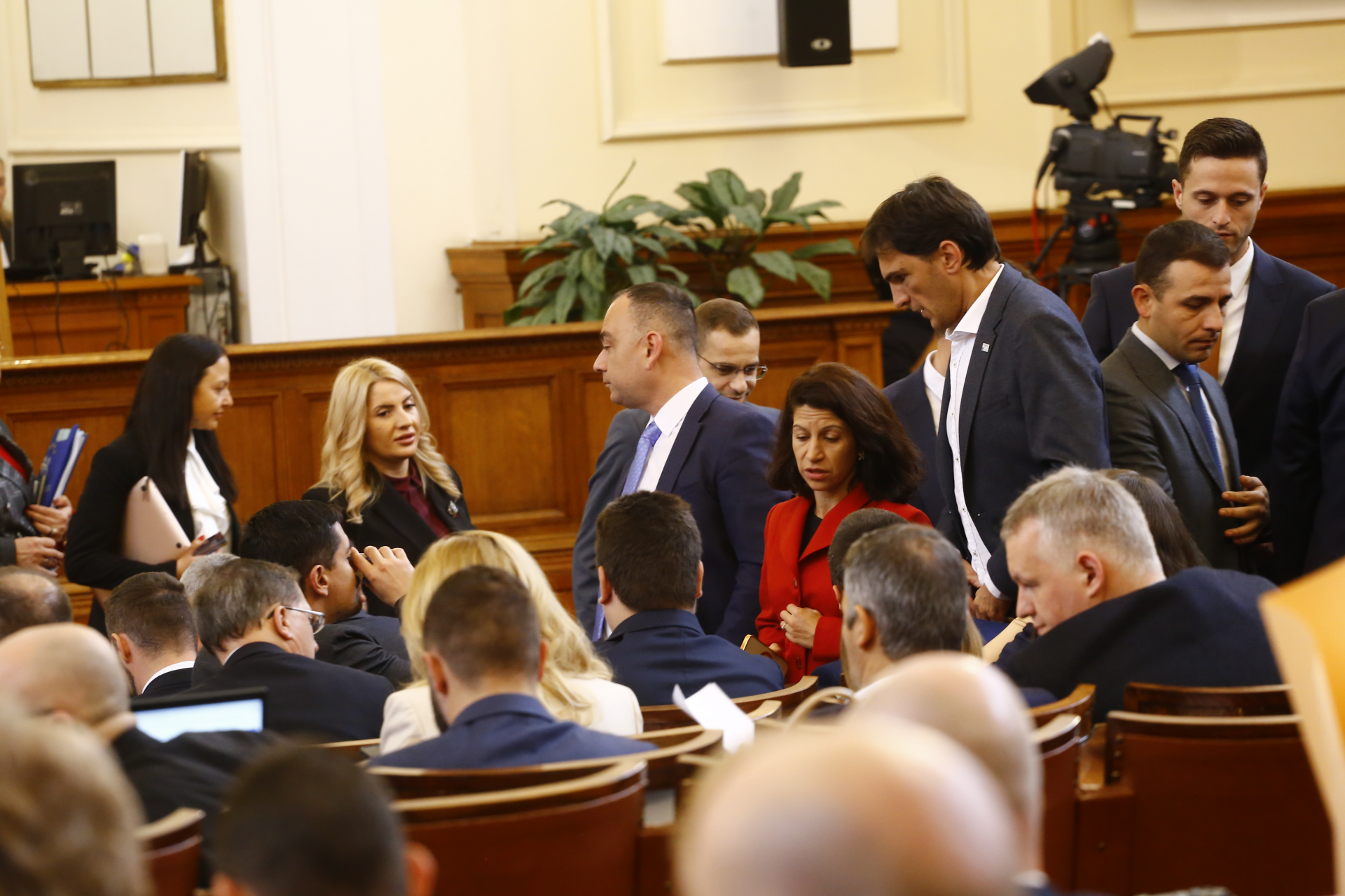 Социоложка: Ще разберем по-категорично отиваме ли на избори, случи ли се това 