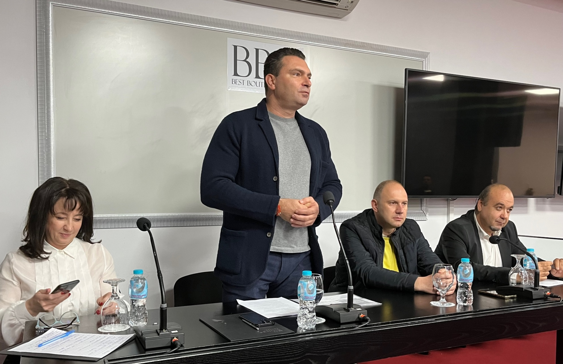 Калоян Паргов: Националният интерес повелява да не се затварят „Мариците“