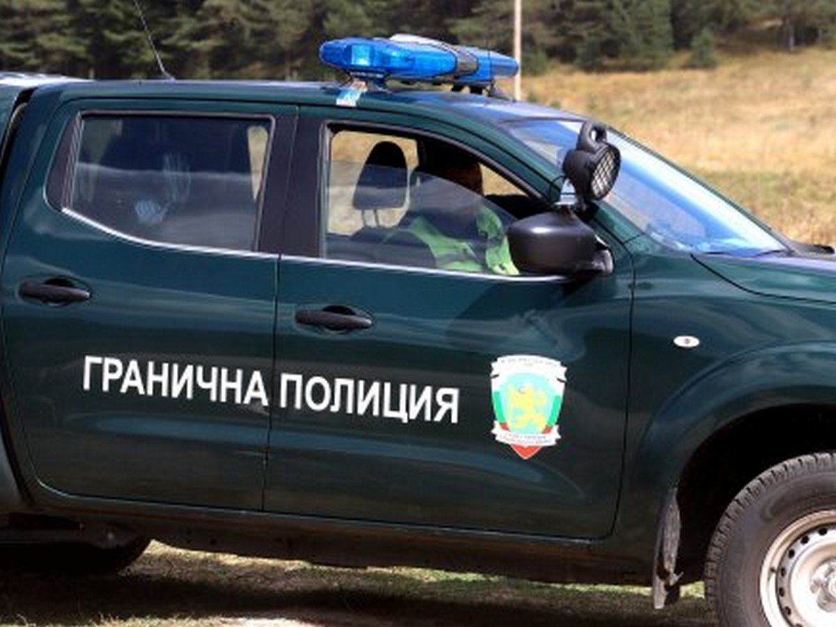 Търсят 390 души да пазят границата с Турция и Сърбия 