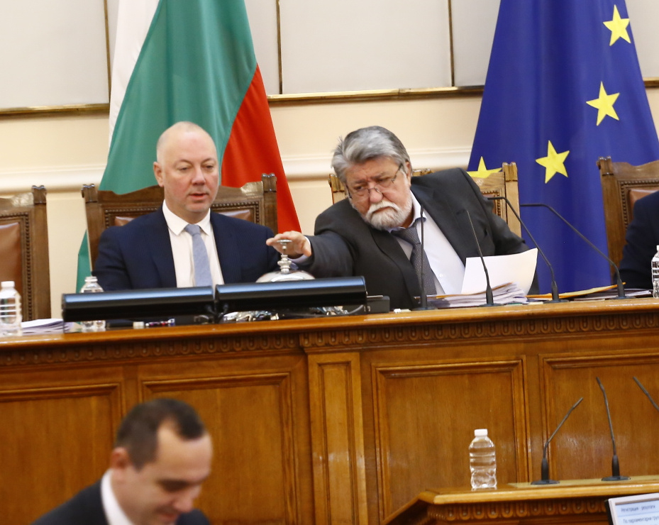 Рашидов: Заради ДПС-Ново начало на Пеевски не се мразим, а ПП-ДБ си лягат и стават с него