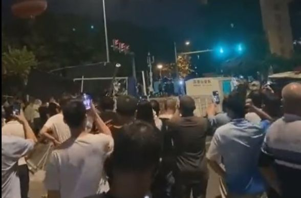 Невиждан COVID ужас скова Китай, положението е апокалиптично ВИДЕО