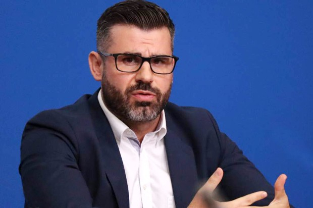 Кузман Илиев: Това е много по-голям проблем за България, а не хартиената бюлетина!