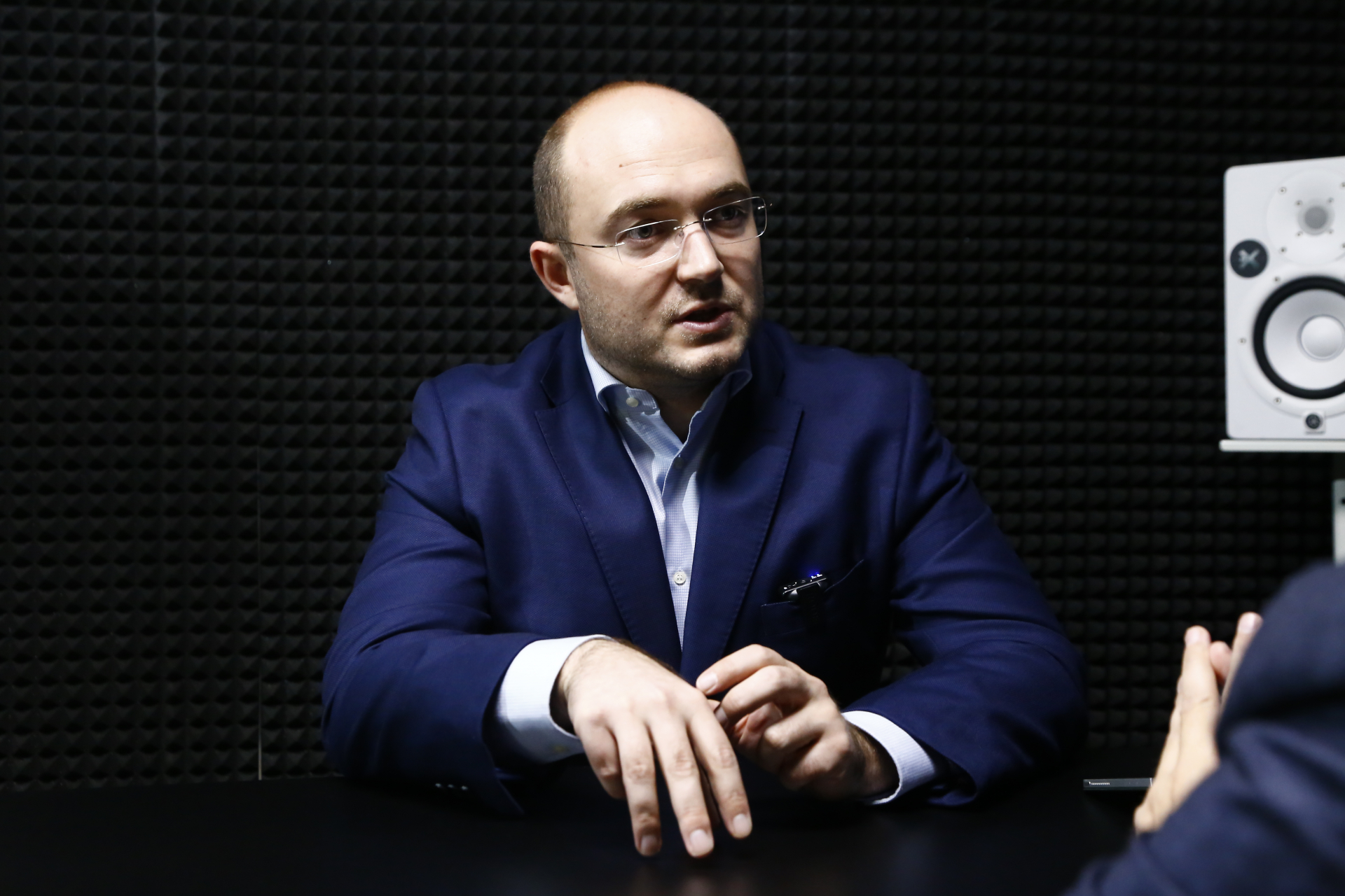 Г. Георгиев с ексклузивни разкрития пред БЛИЦ TV за скандалния ремонт на жълтите павета, черните рекорди и... Лена Бориславова!