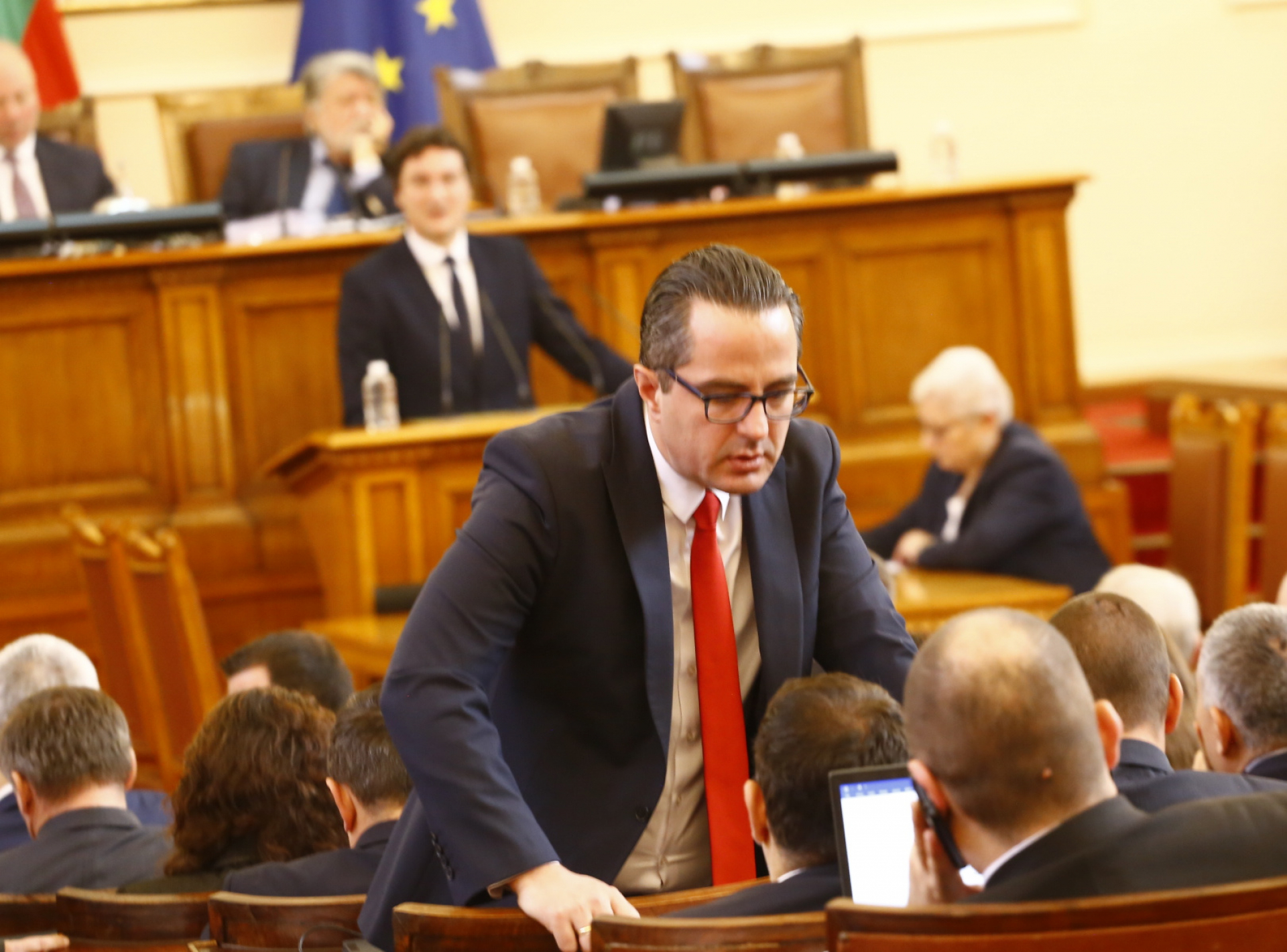 Ти да видиш: "Възраждане" с нова роля в парламента