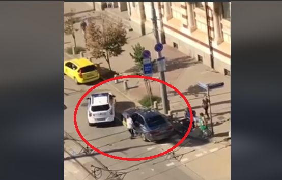 Зрелище с полицейска гонка в центъра на София, такова нещо рядко се вижда ВИДЕО