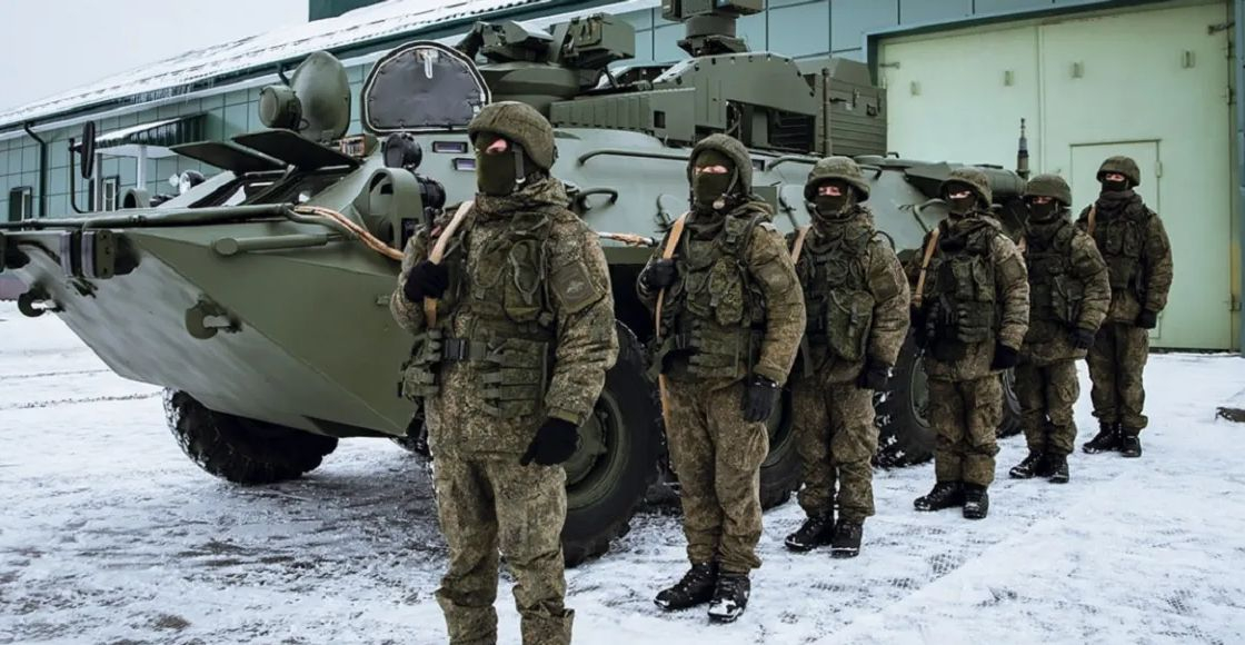 Изненадващо: Руски спецназ от ГРУ и арктическа пехота превзеха с десант стратегически остров до Херсон КАРТИ