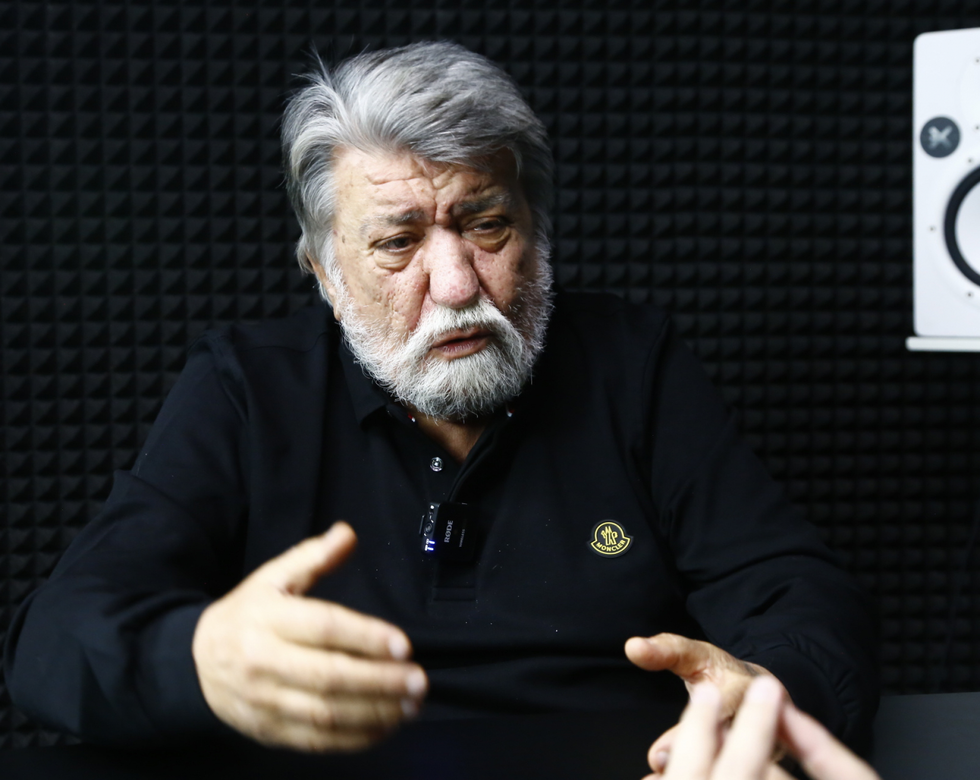 Вежди Рашидов разплака с изповед за рака и смъртта на майка му ВИДЕО
