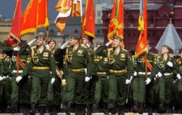 Френски генерал призова ВСУ да бомбардират парада на 9 май в Москва с цел да...