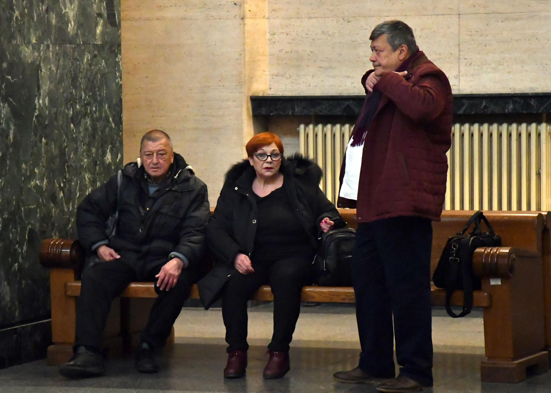 Семерджиев остава в ареста, а полицайката Симона до дни ще... СНИМКИ 