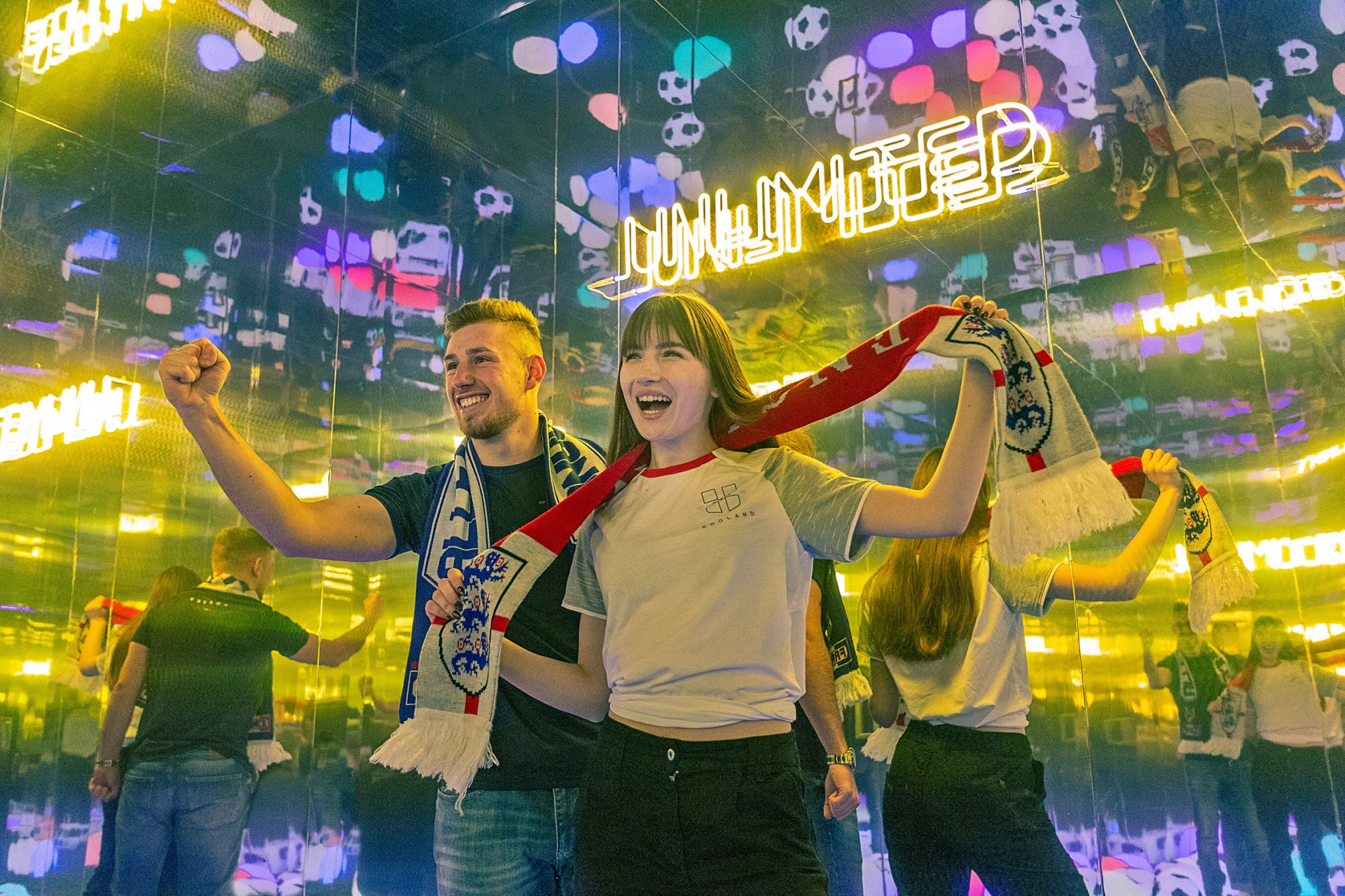 Неограничени футболни емоции с Unlimited Space by Vivacom  в зала „Христо Ботев“ за финала на Световното
