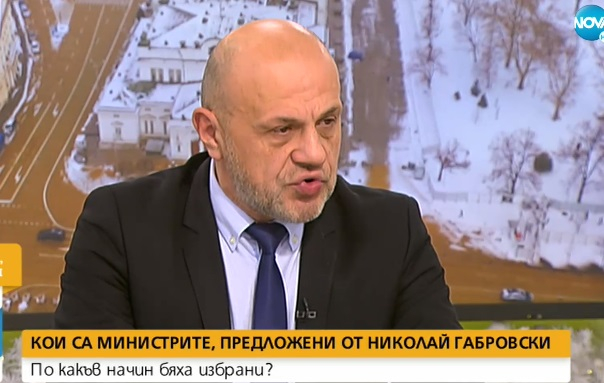 Томислав Дончев зададе твърде неудобен въпрос на Виктор Николаев