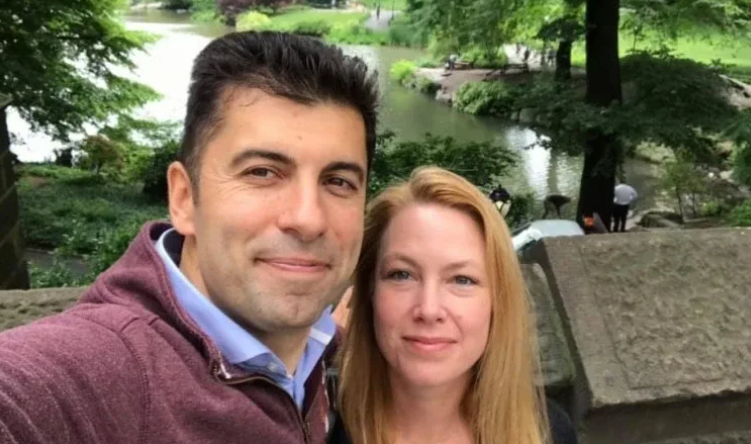 Линда на Кирил Петков с амбиции за тв звезда