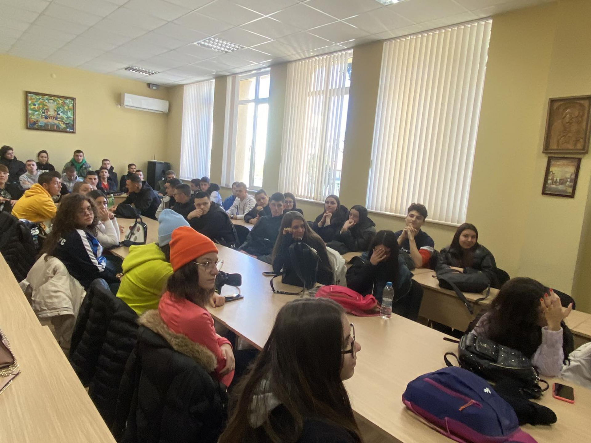 Главният прокурор Иван Гешев пред ученици в Сандански:  Не губете ентусиазма и идеалите си, можете да промените страната