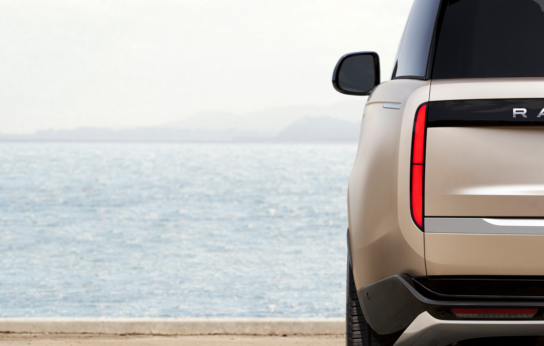 Новият Range Rover с награда за дизайн на годината на сериен автомобил