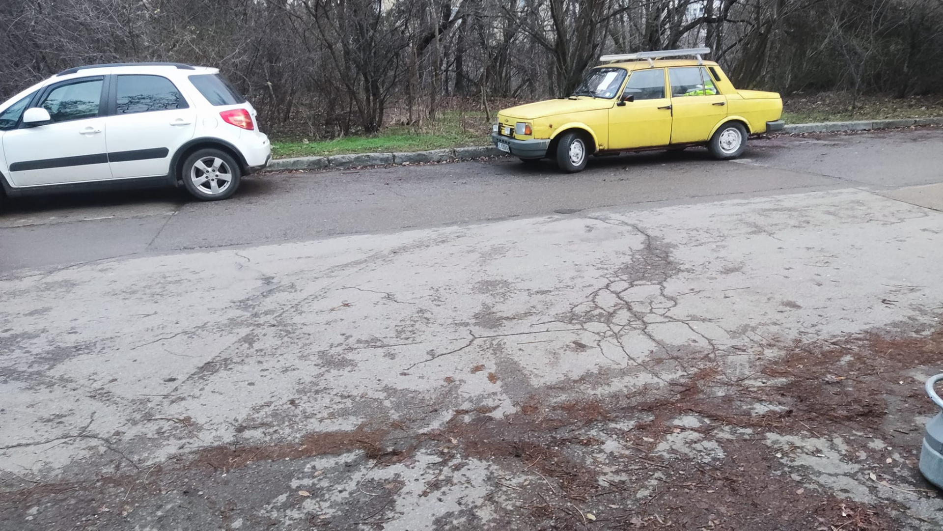 Шофьор на "Вартбург" трогна мрежата с предупреждение