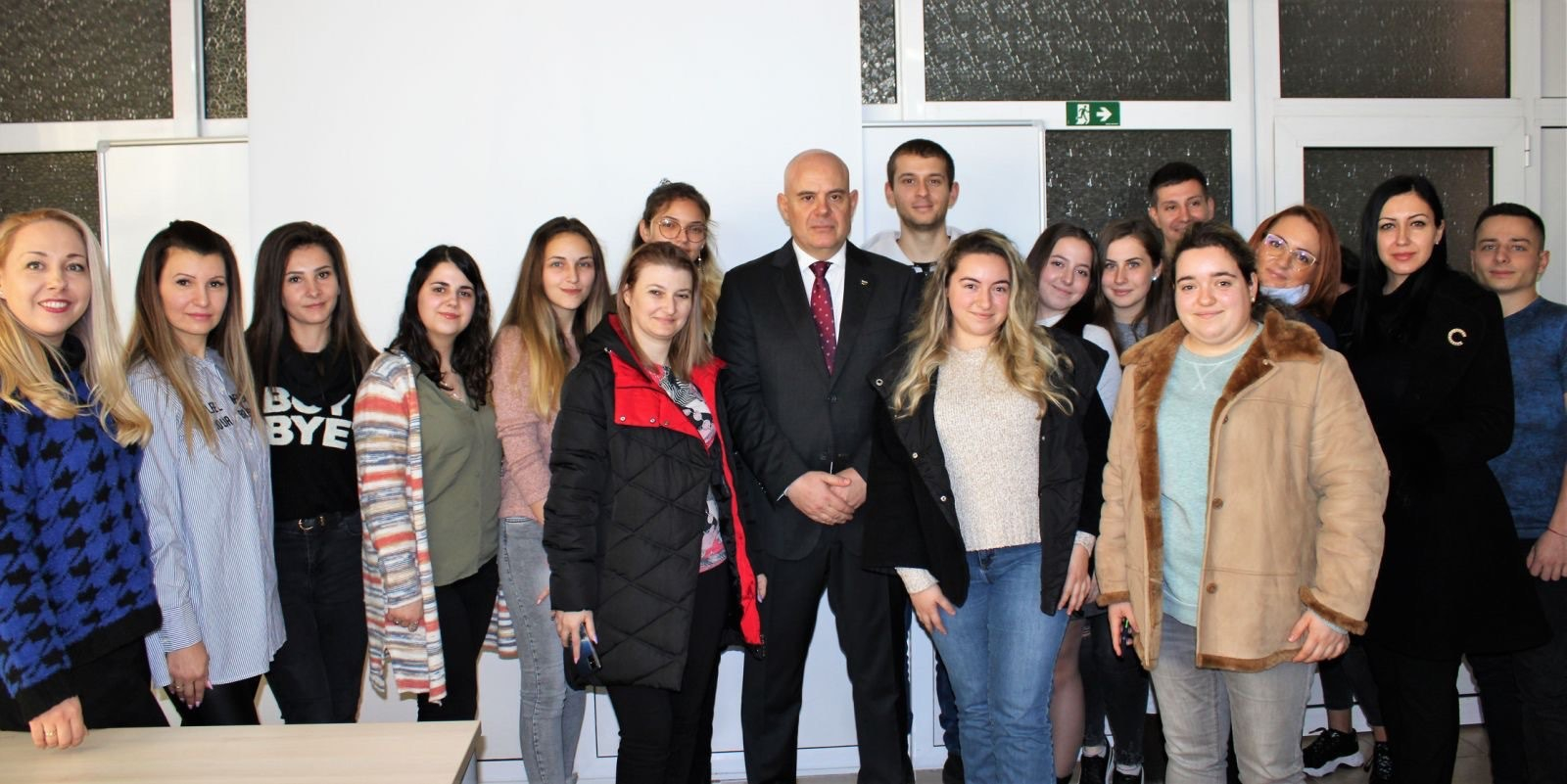 Гешев пред студенти и преподаватели от ВТУ „Св.св. Кирил и Методий“: За едни реформа е да бутнеш къща, за други – да реновираш, за мен важното е да подобриш системата