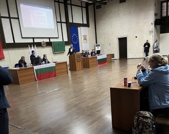 Учредена бе нова партия - "Български гласъ"