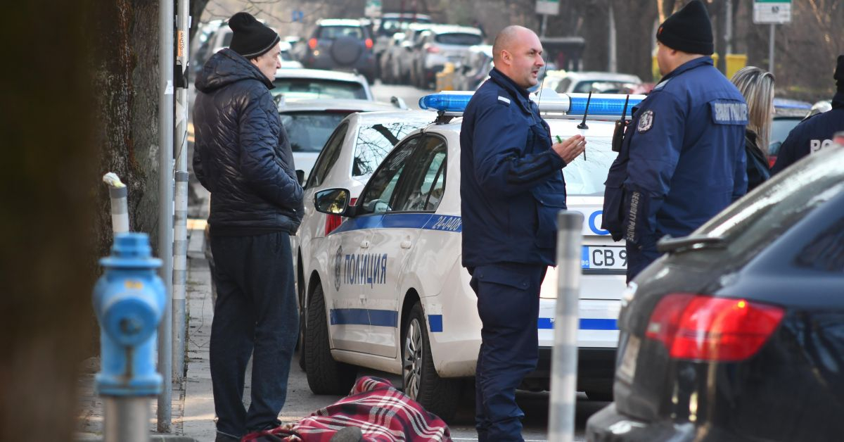 Извънредно! Откриха мъртъв човек в близост до Южния парк в София СНИМКИ