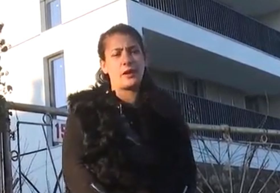 Ромката с размененото бебе: Това си е моето дете, няма да го връщам! ВИДЕО