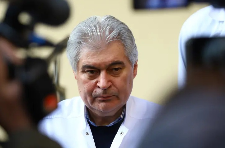 Юристи с важна информация за делото за разменените бебета