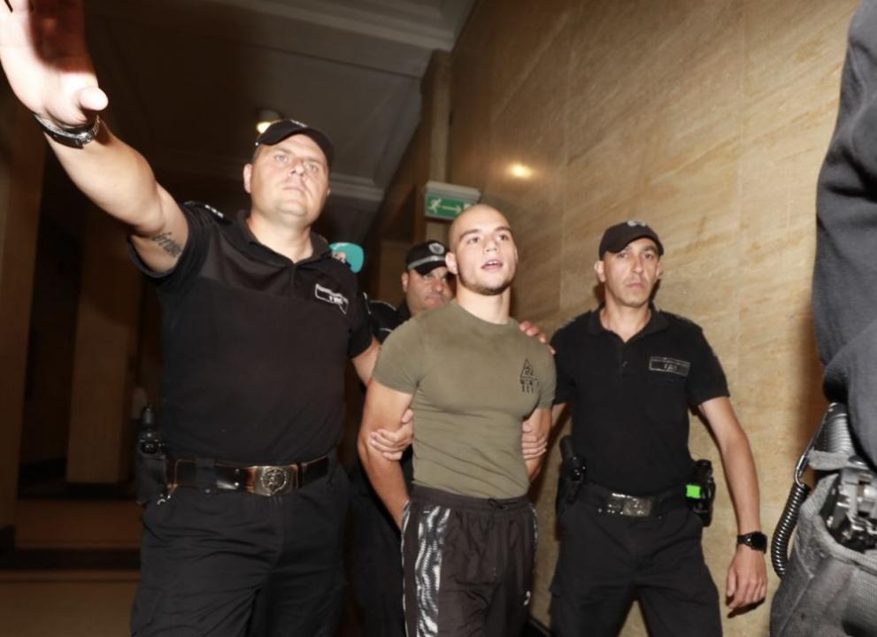 Съпруга на пребит от прокурорския син разказа за други негови злодейства ВИДЕО