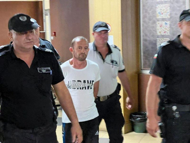 Какво се случва?! 8-г Вилияна, заклана от майка си и още 14 убийства в Пловдивско