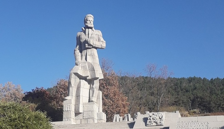 Родолюбиви пловдивчани се отправят към Калофер