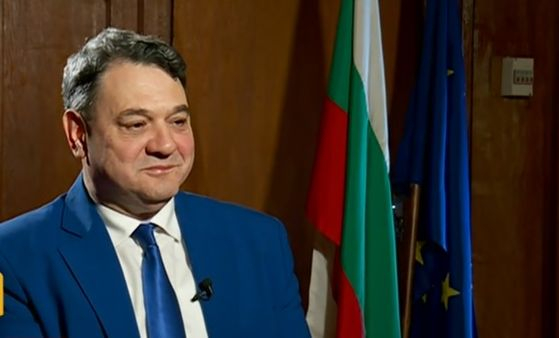 Главсекът на МВР с разкрития за две брутални убийства, Семерджиев и ченгето-трафикант