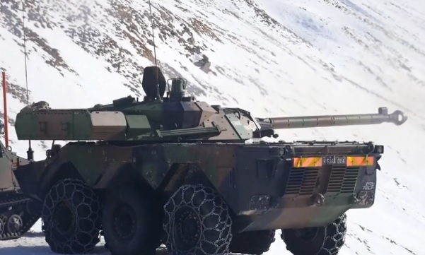 Defense Express: Френските танкове AMX-10RC ще станат "нощен кошмар" за руската армия, защото...