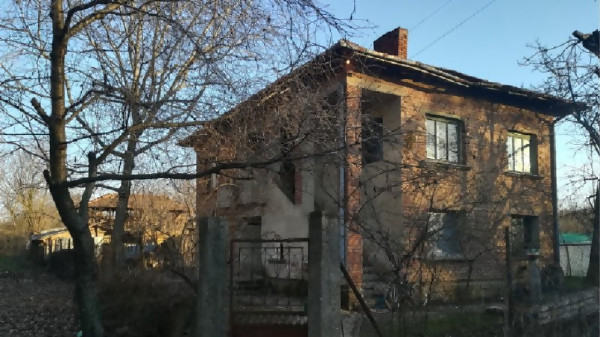 Ромите убили заради ракия, остават в ареста 