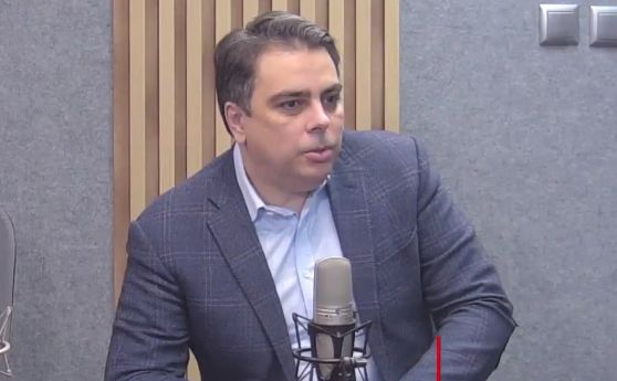 Асен Василев обяви, че нямало проблем ПП да получава дарения от Nexo