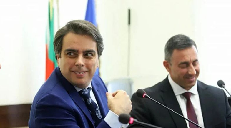 Синдикалист: Проблемът с Асен Василев е голям, затварянето на Мариците ще удари 100 хил. души