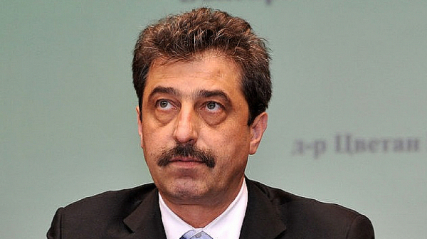 Tsvetan Vassilev Is Hiring Four New Lobbyists in the USA Using Russian Money
