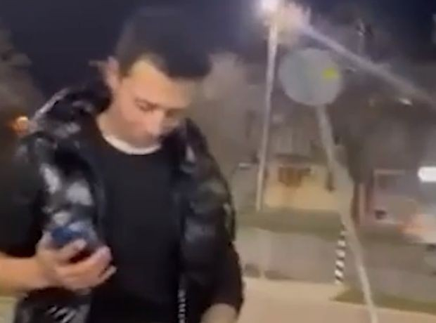 Пловдивчанки в паника! Извратеняк с изваден "инструмент" ги дебне и... ВИДЕО 18+