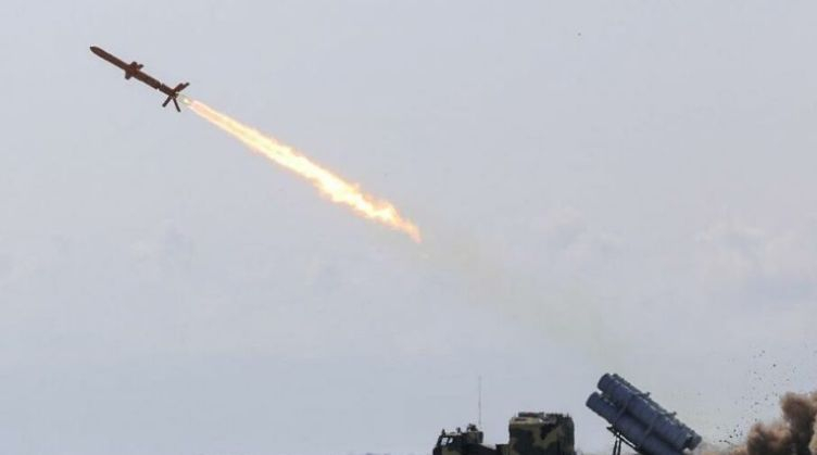 Експлозии разтърсват Одеска област, сирени вият в цяла Украйна СНИМКИ 