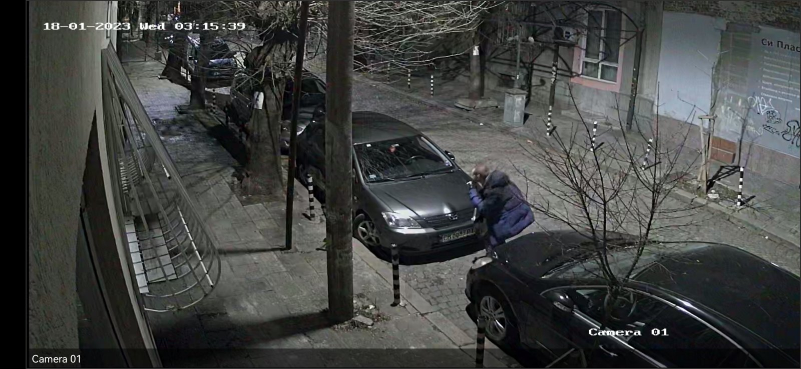 Жителите на столичен квартал пропищяха заради двама мъже, подозират страшна крими схема СНИМКИ
